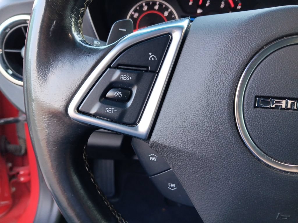 Used 2021 Chevrolet Camaro LT RWD image 14