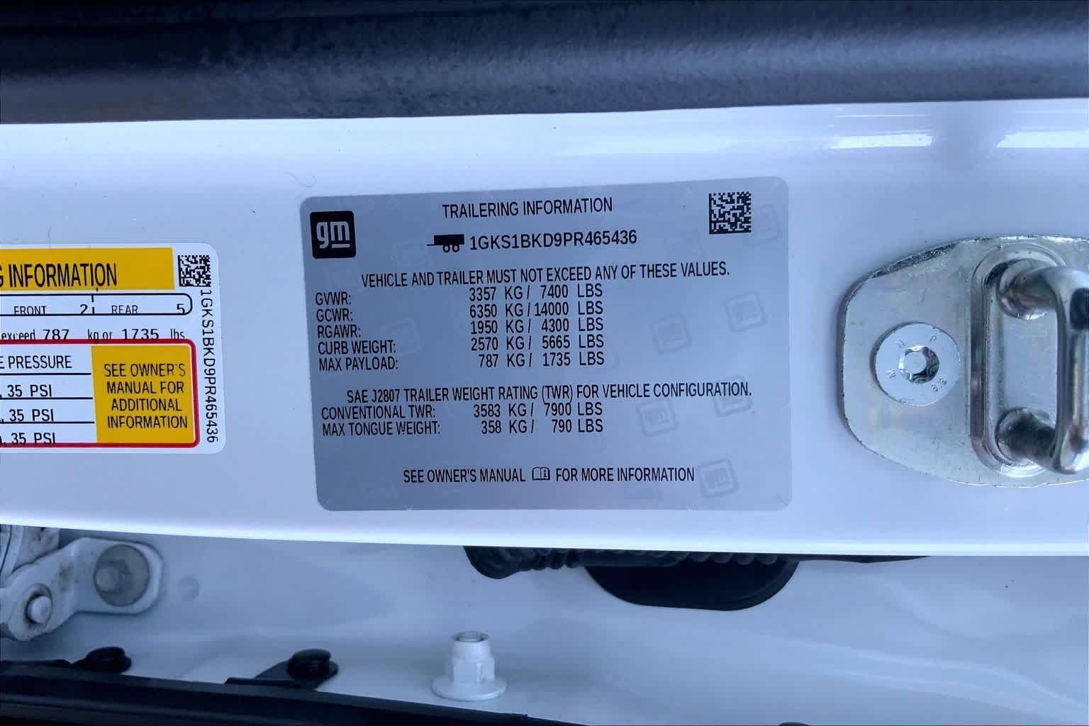 Used 2023 GMC Yukon SLT w/ SLT Premium Package RWD image 29