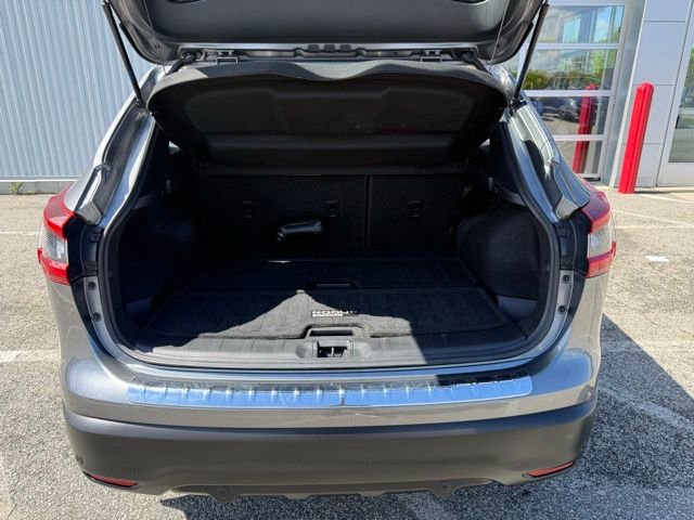 Certified 2020 Nissan Rogue Sport SV w/ All-Weather Package AWD/4WD image 20
