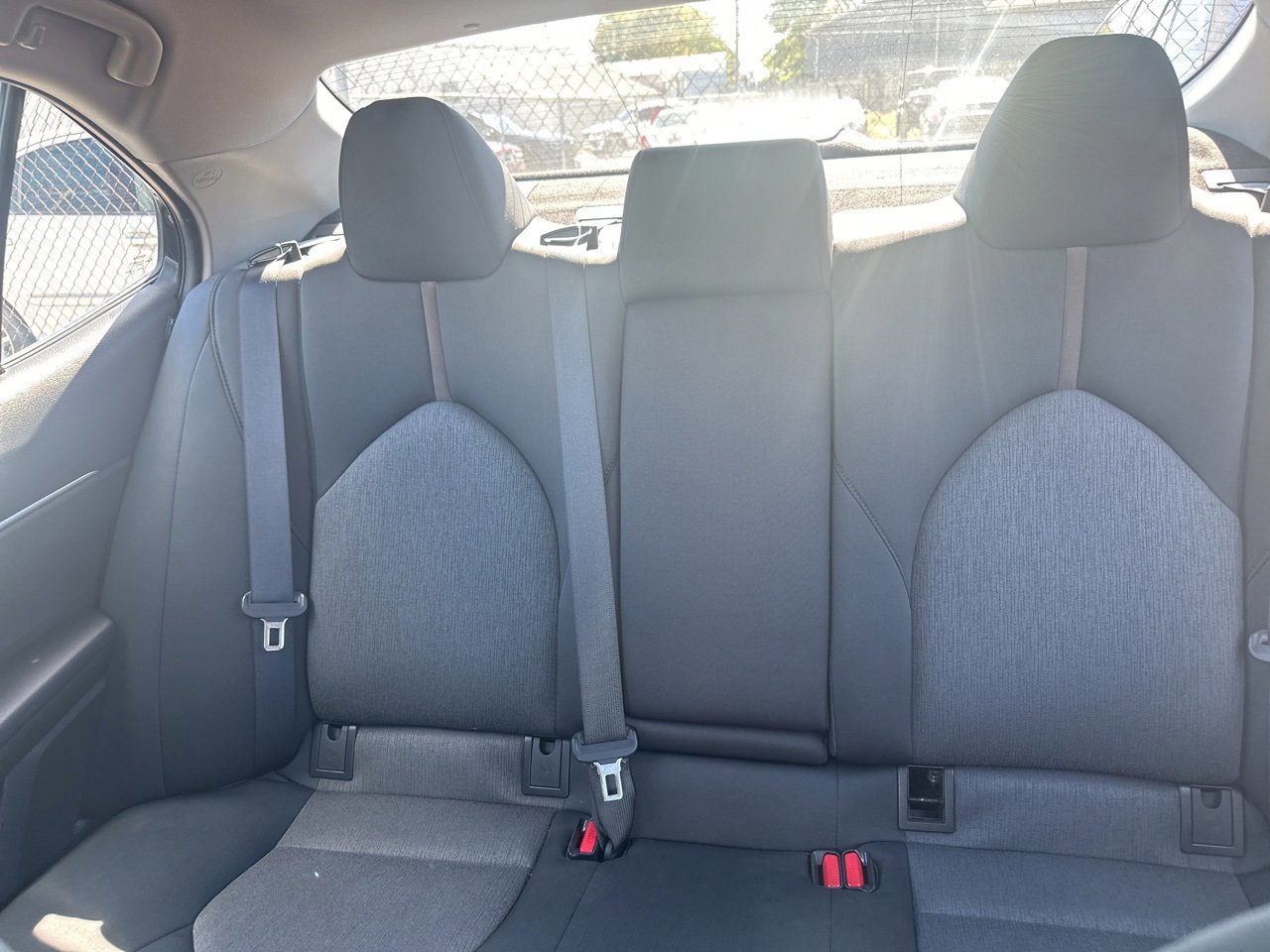 Used 2020 Toyota Camry LE image 17