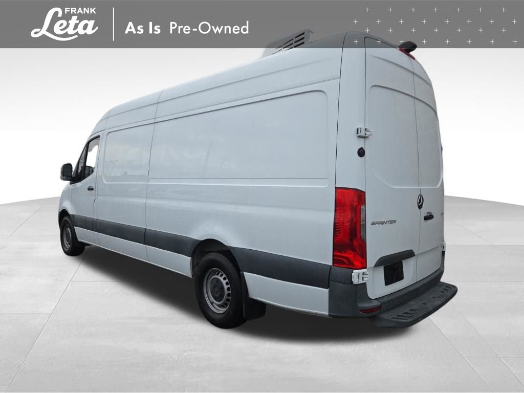 Used 2020 Mercedes-Benz Sprinter 2500 w/ Driver Convenience Package image 4