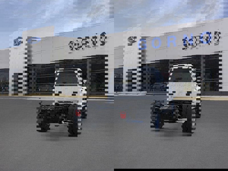 New 2026 Ford F550 4x4 Regular Cab Super Duty image 8