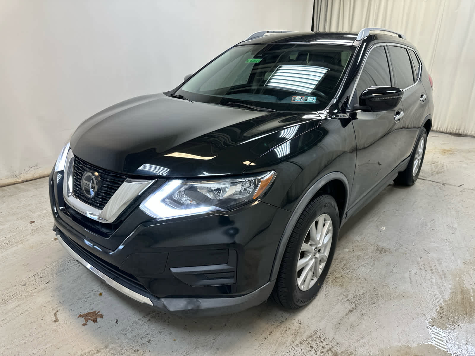 Certified 2020 Nissan Rogue S w/ Special Edition Package AWD/4WD image 9