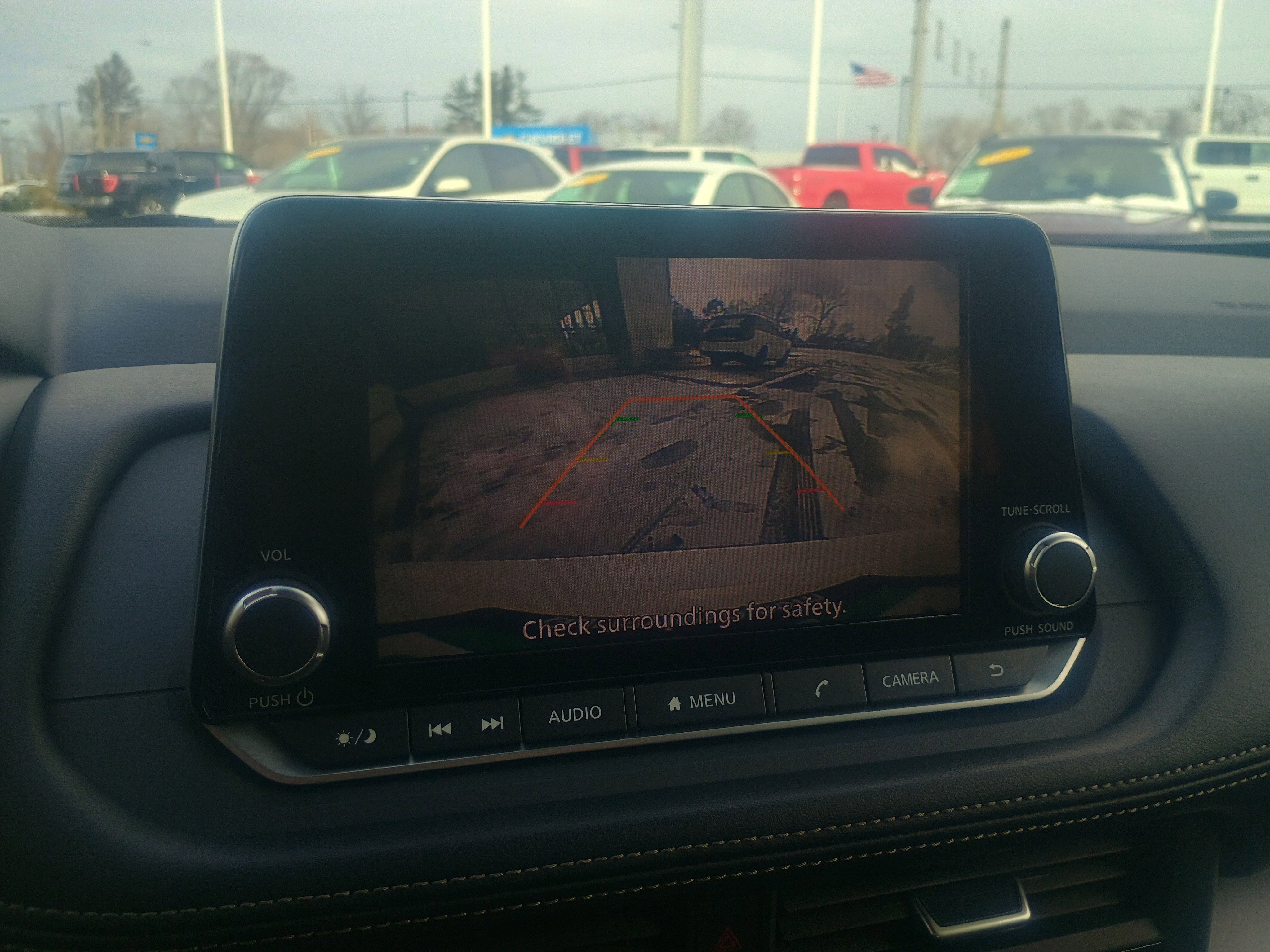 Used 2024 Nissan Rogue SV image 30