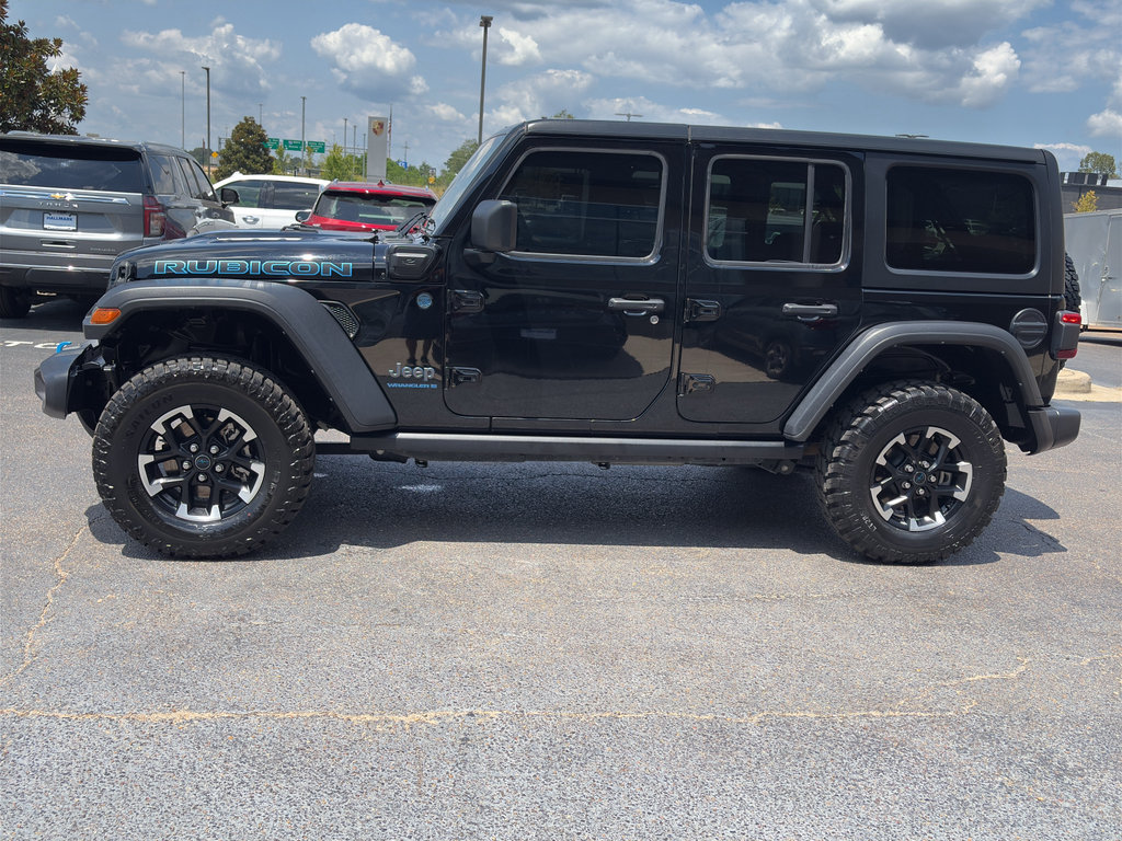 Used 2024 Jeep Wrangler Unlimited Rubicon 4xe AWD/4WD image 9