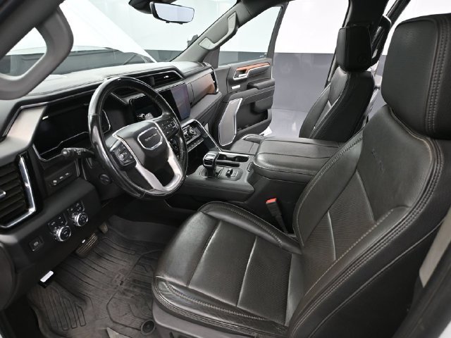 Used 2023 GMC Sierra 1500 Denali w/ Technology Package AWD/4WD image 19