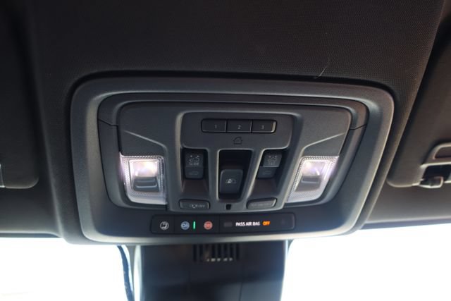Used 2026 Chevrolet Silverado 2500 High Country w/ High Country Premium Package AWD/4WD image 29