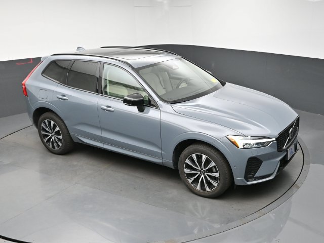 Used 2024 Volvo XC60 B5 Plus w/ Climate Package AWD/4WD image 18