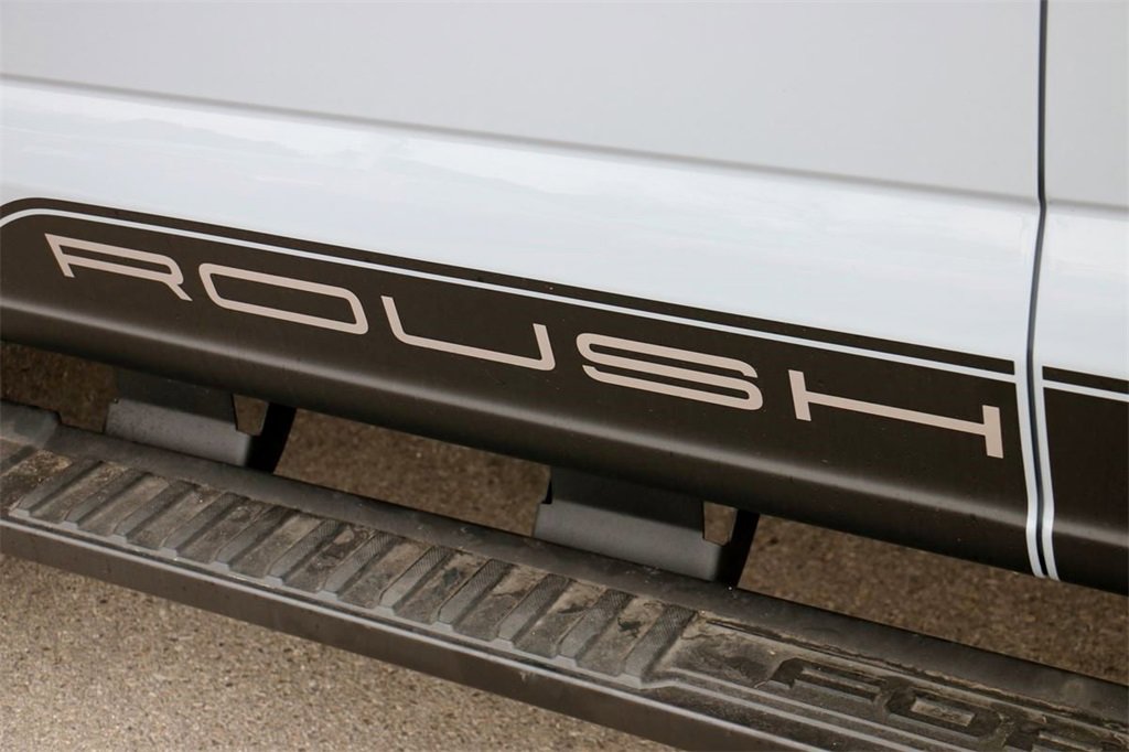 New 2026 Ford F250 Lariat w/ Black Appearance Package image 10