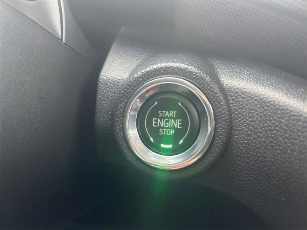 Used 2023 Chevrolet TrailBlazer LT image 32