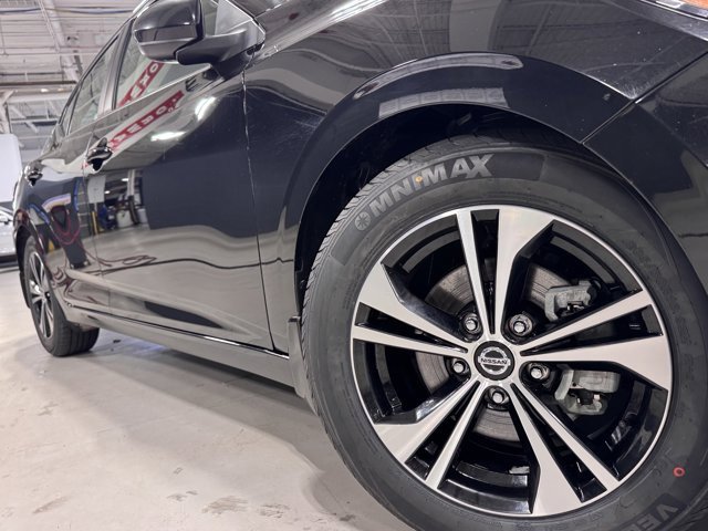 Used 2022 Nissan Sentra SV w/ All-Weather Package image 6