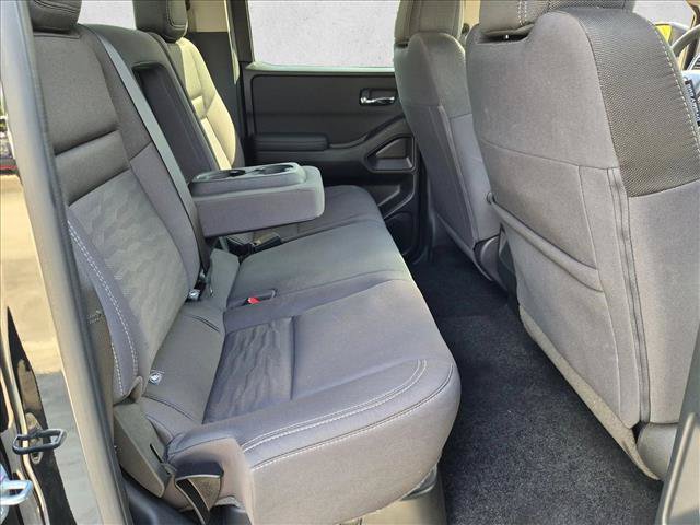 Used 2024 Nissan Frontier SV RWD image 19