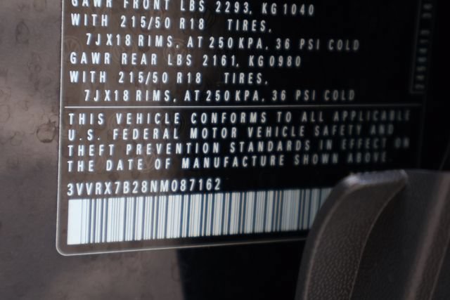 Certified 2022 Volkswagen Taos SE FWD image 28
