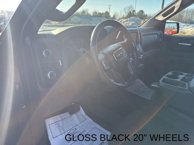 Used 2021 GMC Sierra 1500 4x4 Crew Cab w/ Sierra Value Package image 14