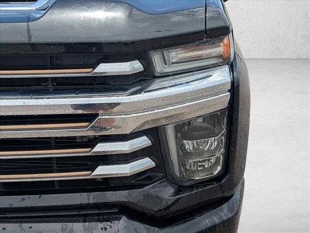Used 2020 Chevrolet Silverado 3500 High Country w/ Technology Package AWD/4WD image 9