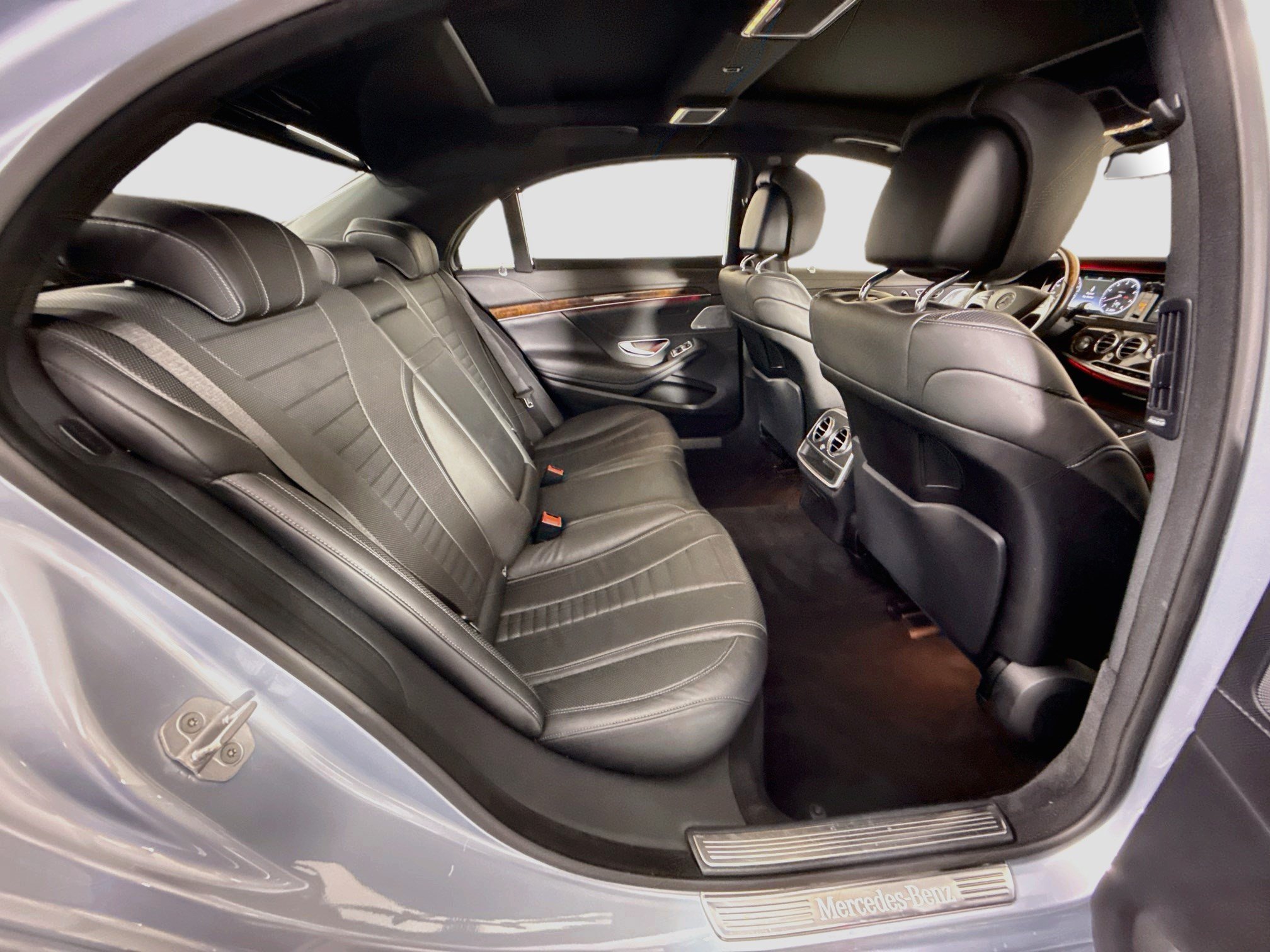 Used 2016 Mercedes-Benz S 550 4MATIC Sedan image 27
