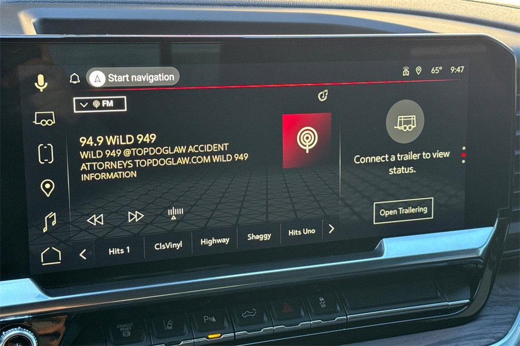 Used 2024 GMC Sierra 2500 SLT w/ SLT Premium Package image 17