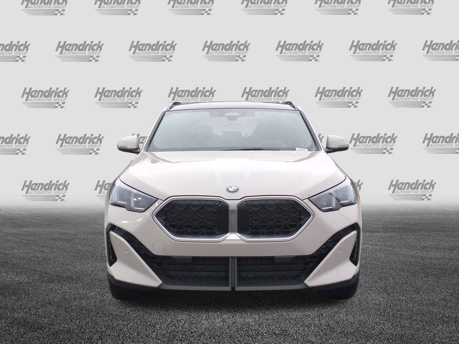 Certified 2026 BMW X2 xDrive28i w/ Technology Package AWD/4WD image 3