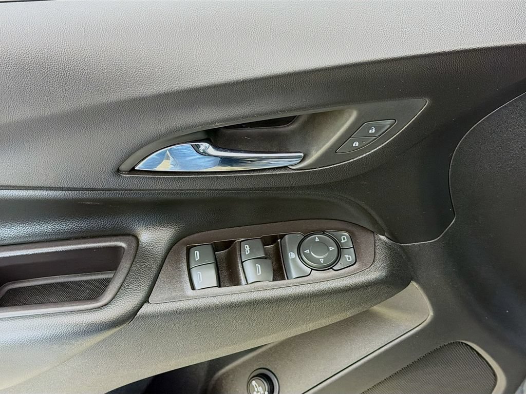 Used 2020 Chevrolet Equinox LT w/ Driver Convenience Package FWD image 28