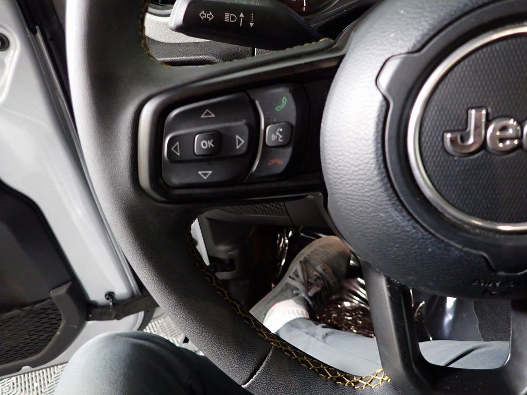 Used 2024 Jeep Wrangler Unlimited w/ Convenience Group image 23