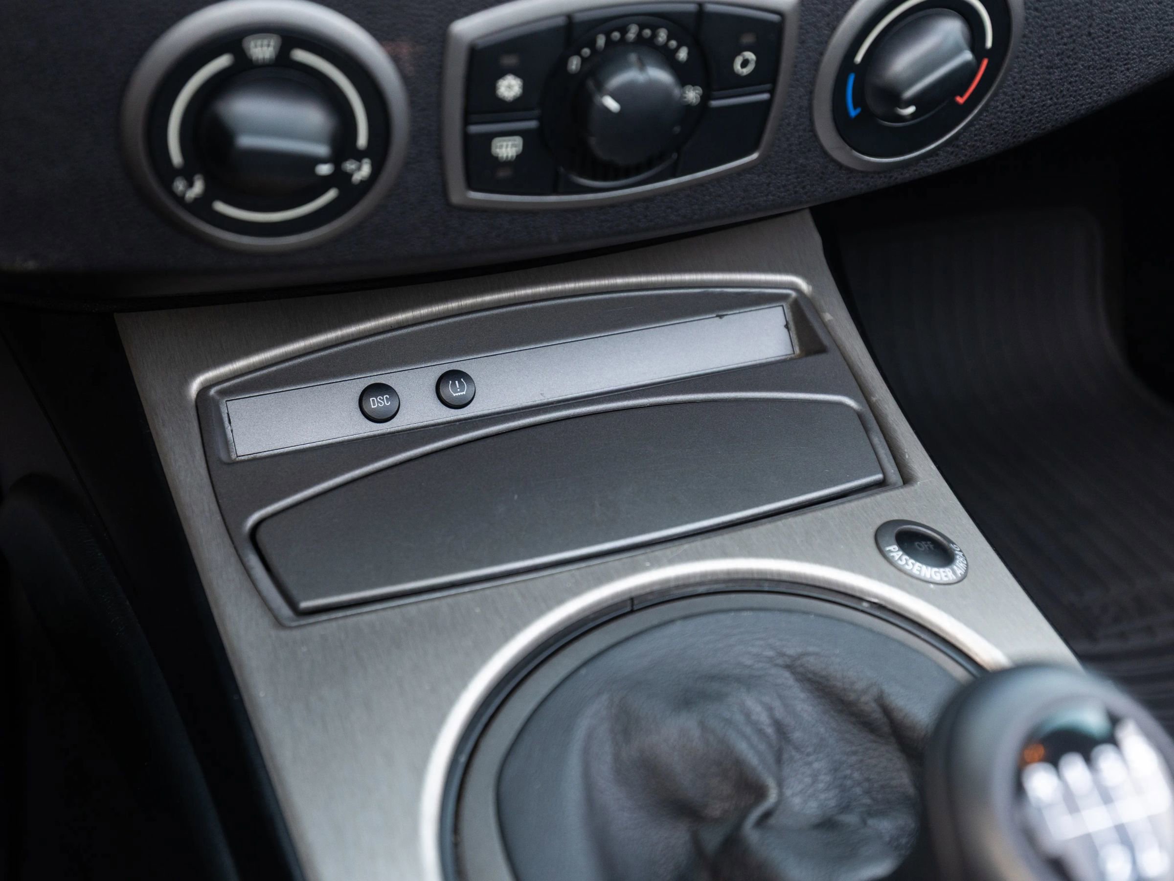 Used 2003 BMW Z4 2.5i image 29