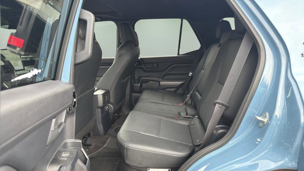 Used 2025 Toyota 4Runner TRD Sport Premium w/ Tow Technology Package image 16