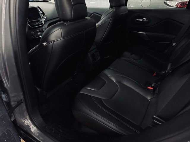 Used 2022 Jeep Cherokee Limited image 21