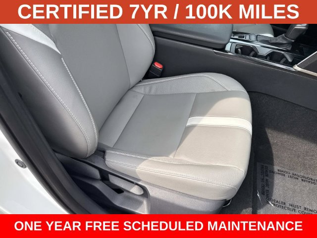 Used 2025 Toyota Camry SE FWD image 10