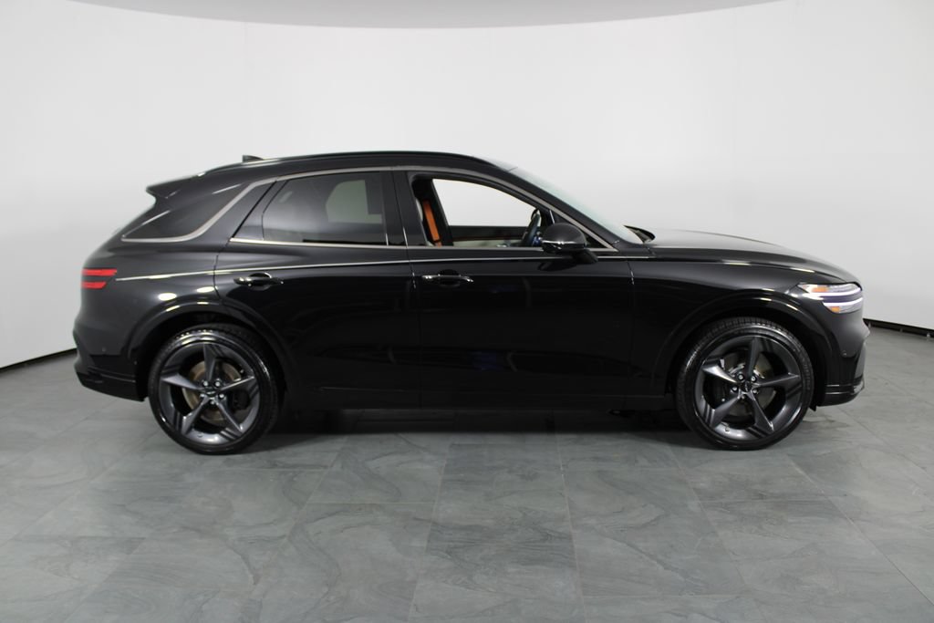 Used 2026 Genesis GV70 3.5T Sport Prestige AWD/4WD image 10