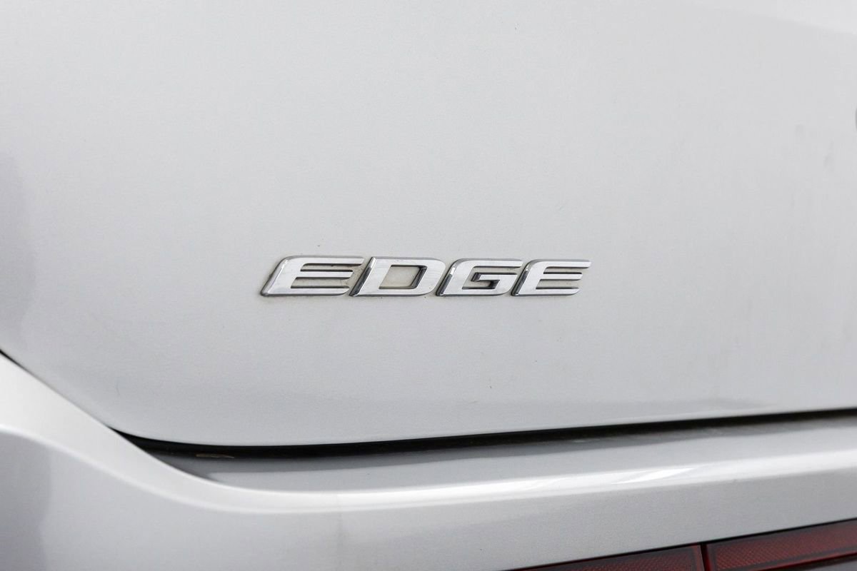 Used 2016 Ford Edge SE AWD/4WD image 40