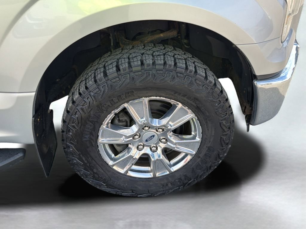 Used 2016 Ford F150 XLT w/ Equipment Group 301A Mid image 29