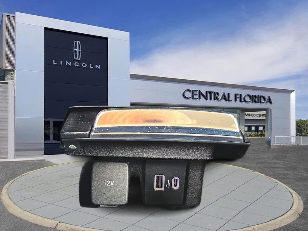 Certified 2024 Lincoln Corsair FWD image 21