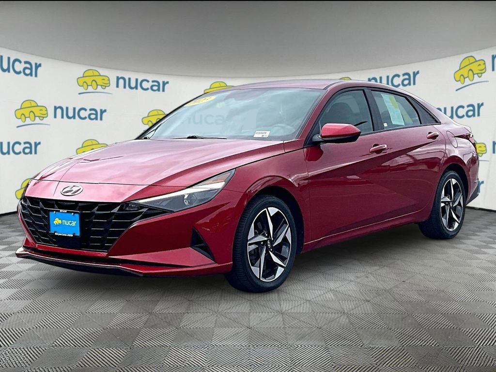 Used 2023 Hyundai Elantra SEL w/ Convenience Package FWD image 3