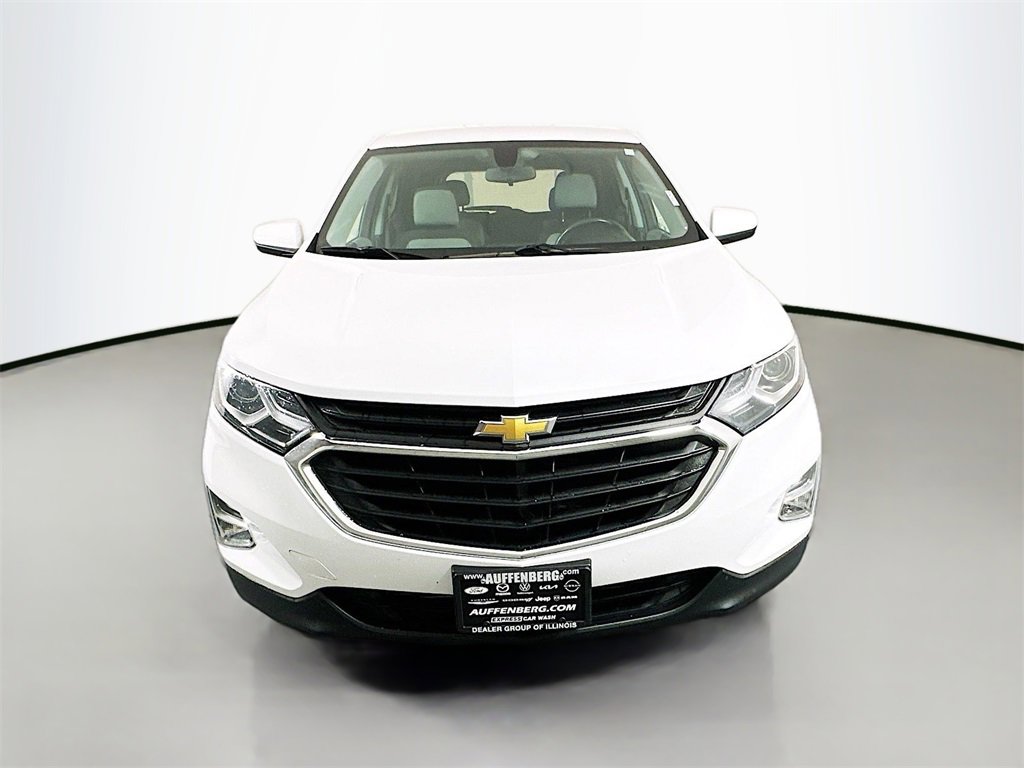 Used 2018 Chevrolet Equinox LT image 2