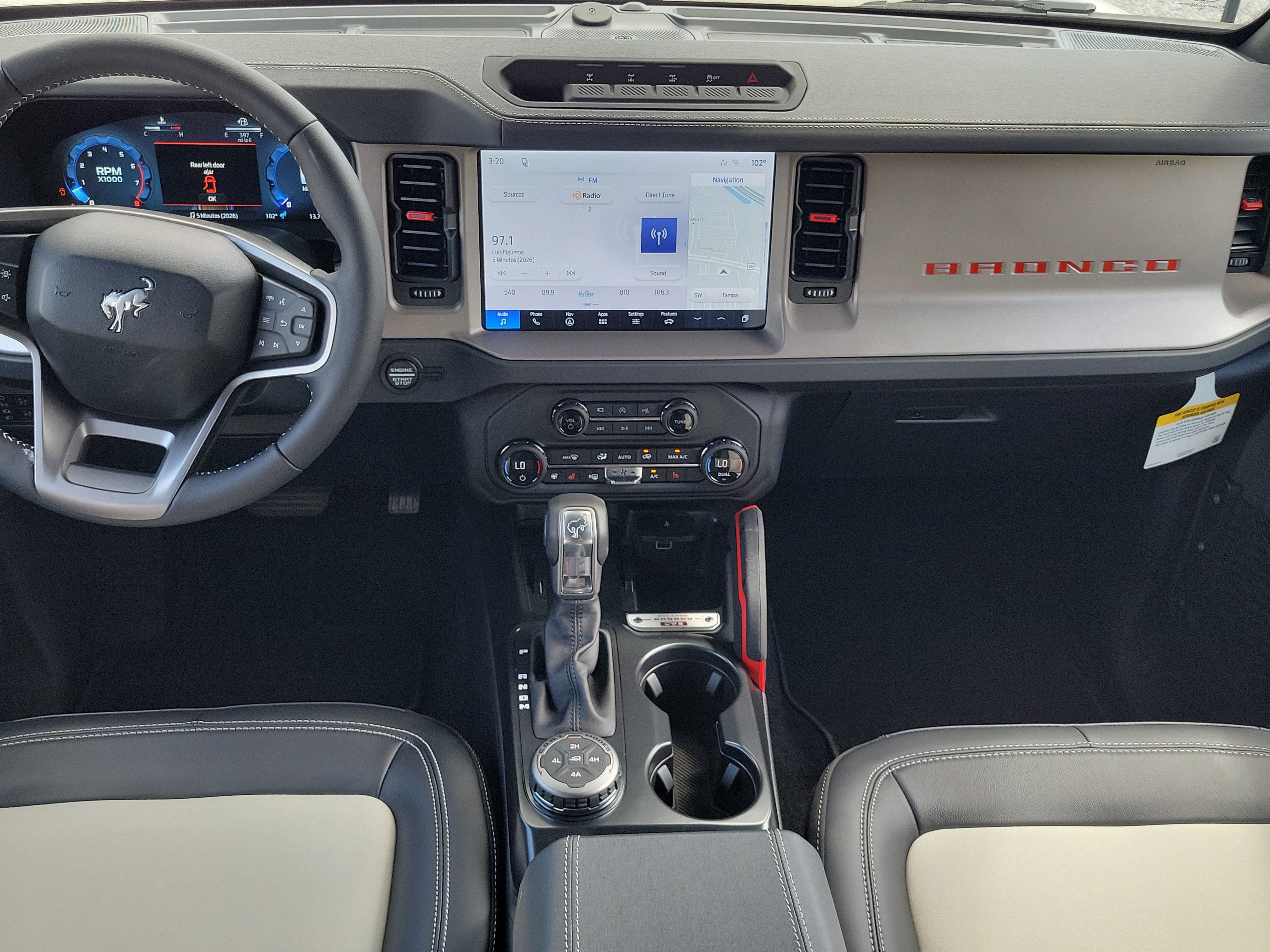 New 2026 Ford Bronco Outer Banks w/ Sasquatch Package AWD/4WD image 13