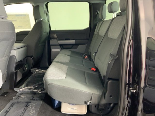 New 2025 Ford F350 XLT w/ Black Appearance Package image 27