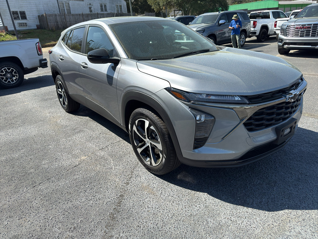 New 2026 Chevrolet Trax RS w/ Sunroof Package image 7