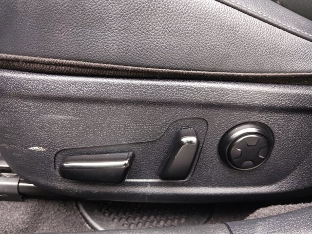 Used 2023 Kia Stinger GT-Line w/ Sun & Sound Package image 27