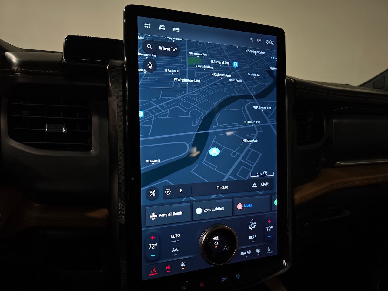 Used 2022 Ford Expedition Platinum image 27