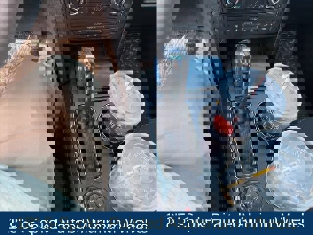 Used 2016 Ford Explorer XLT image 17