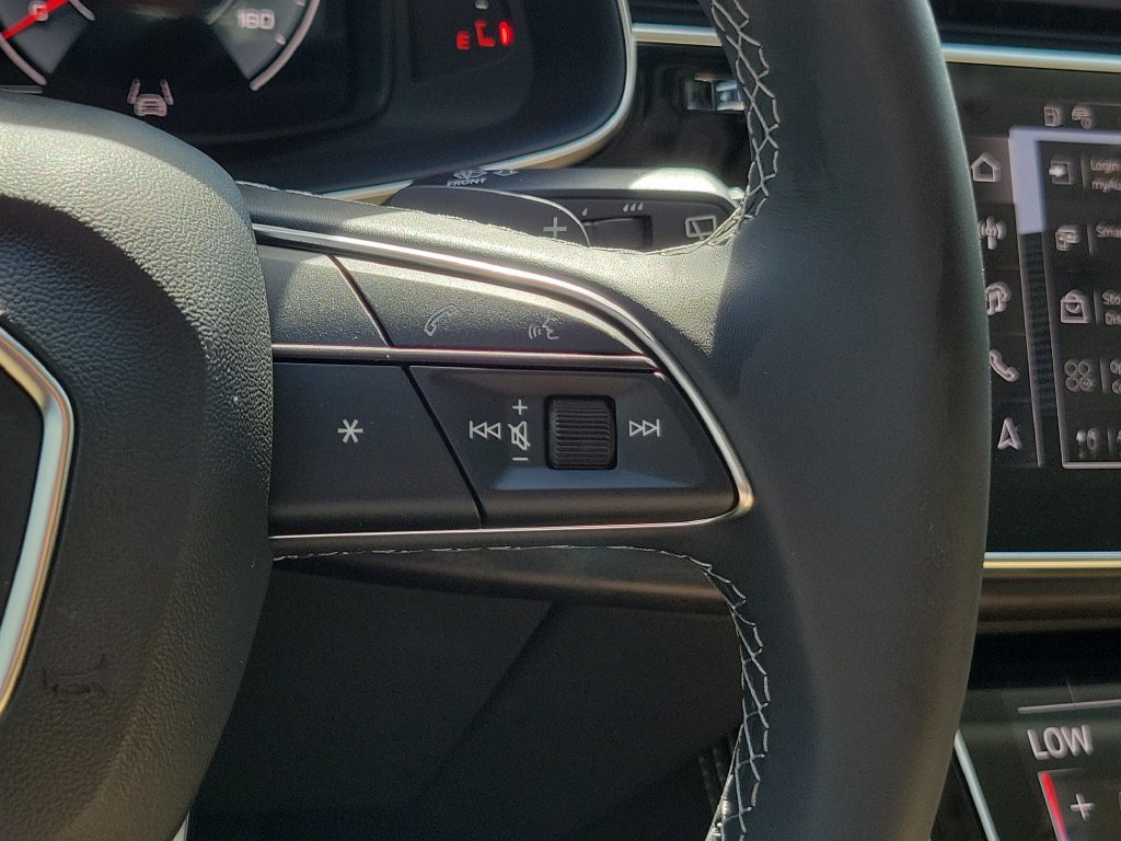 New 2026 Audi Q7 2.0T Premium Plus AWD/4WD image 10