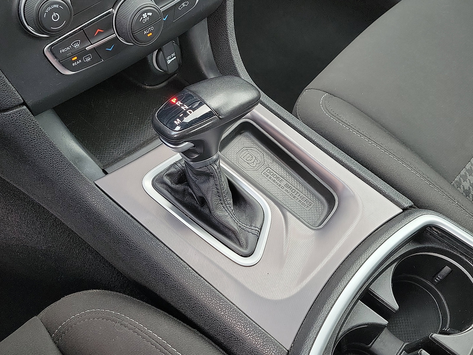 Used 2022 Dodge Charger R/T RWD image 4