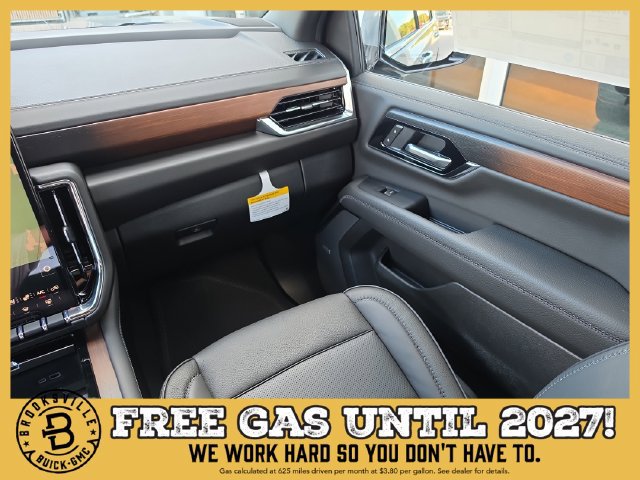 New 2027 GMC Yukon Denali w/ Denali Reserve Package AWD/4WD image 16