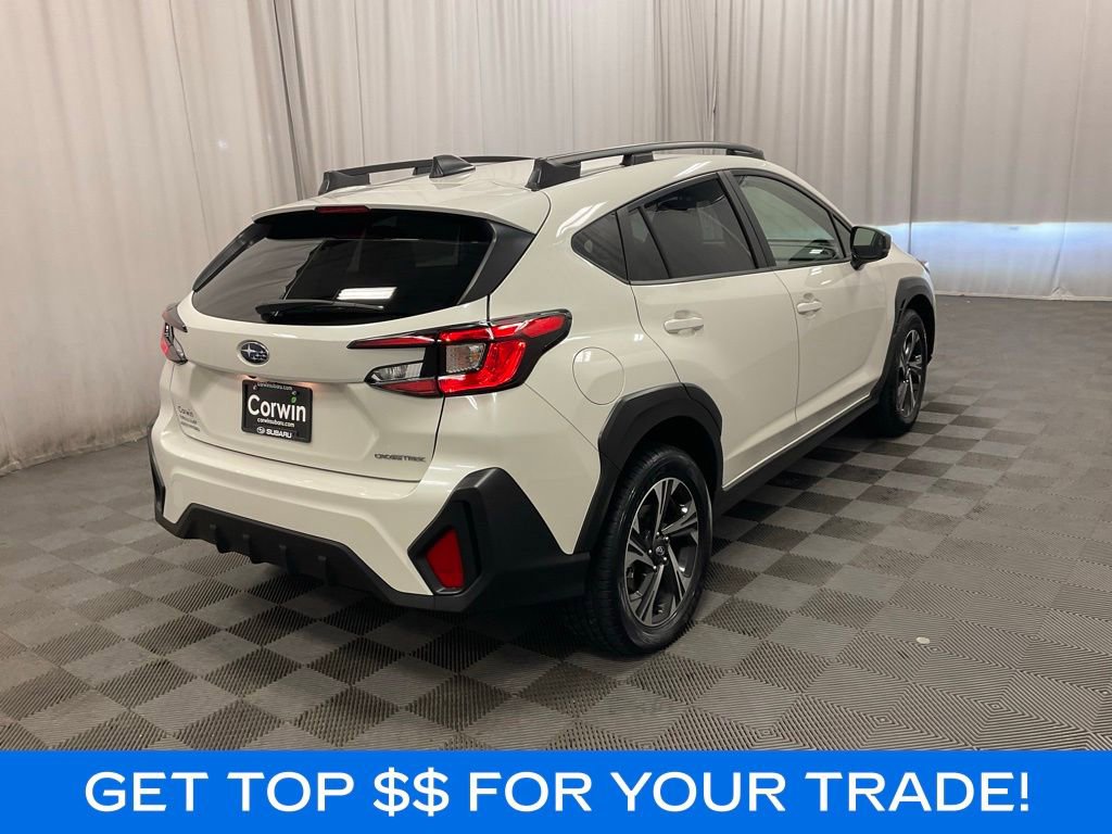 Used 2025 Subaru Crosstrek 2.0i Premium AWD/4WD image 3