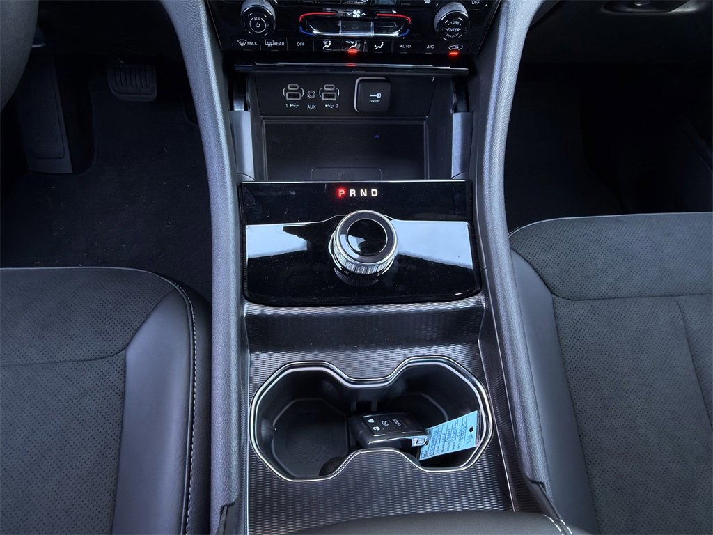 New 2025 Jeep Grand Cherokee Altitude image 17