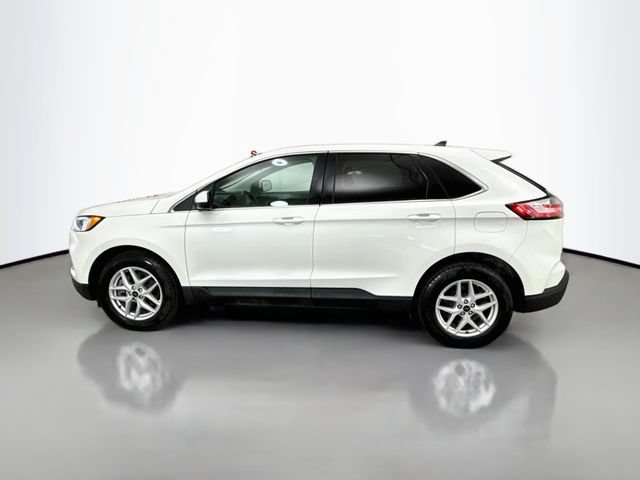 Certified 2024 Ford Edge SEL w/ Convenience Package AWD/4WD image 4