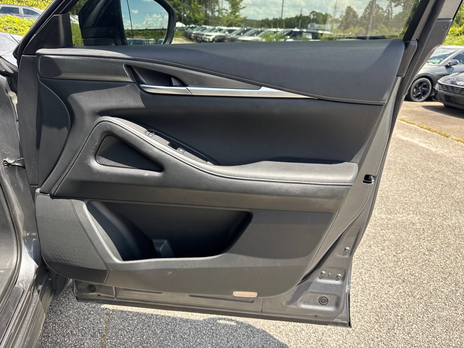 Used 2024 INFINITI QX60 Luxe w/ Cargo Package FWD image 14
