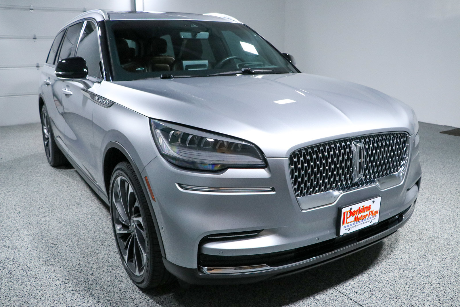 Used 2022 Lincoln Aviator Reserve w/ Equipment Group 201A AWD/4WD image 5