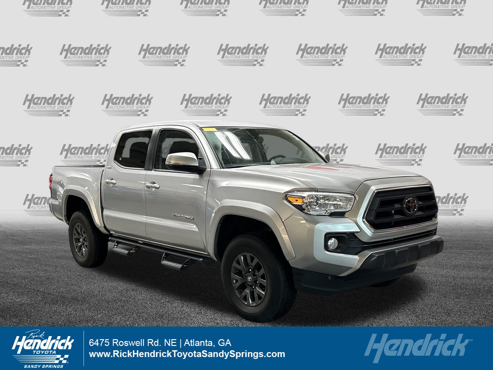 Used 2022 Toyota Tacoma SR5 w/ Technology Package RWD image 1