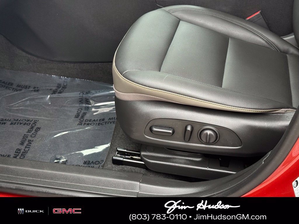 Certified 2024 Chevrolet Trax ACTIV FWD image 21